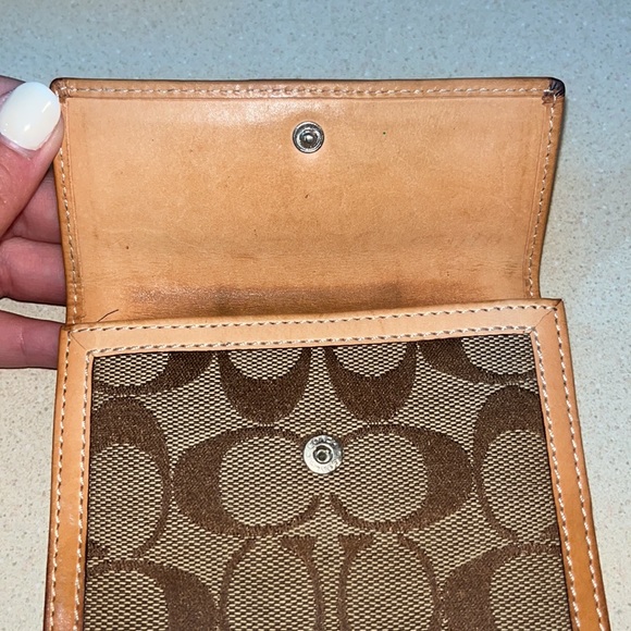 Used Coach Wallet - Picture 3 of 4